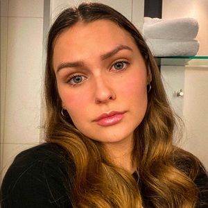 Meet your Posher, Camille